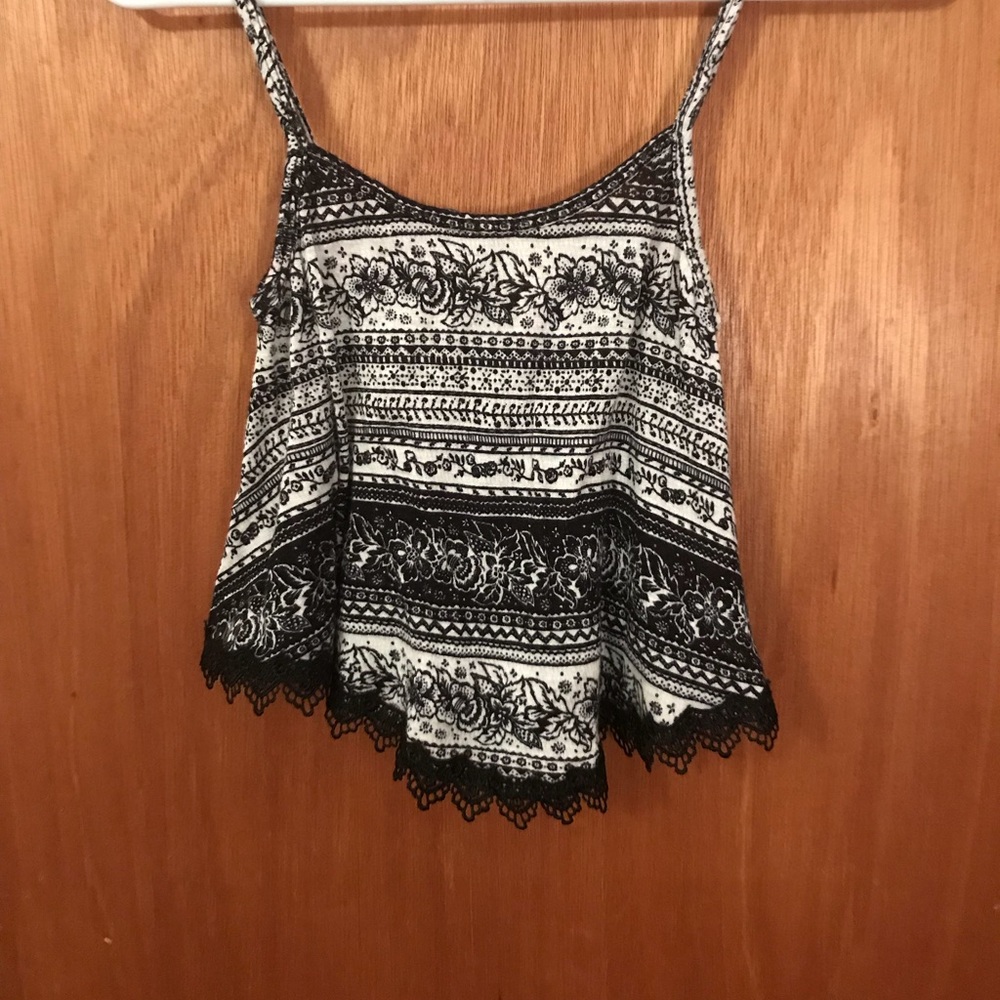 LA Hearts Black and White Crop Top